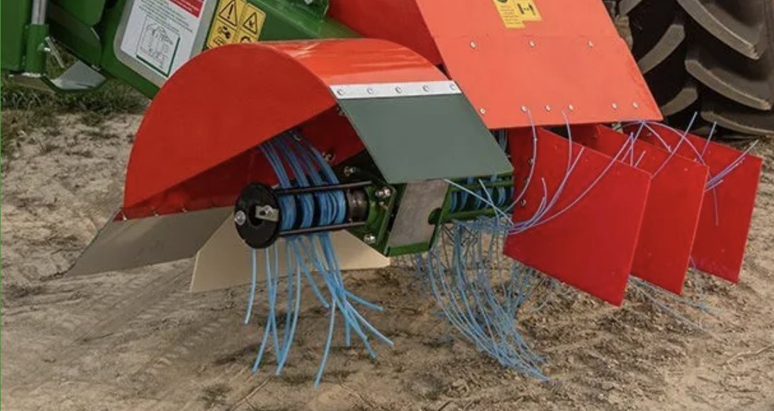 OLMI MECHANICAL WEEDER MODEL M